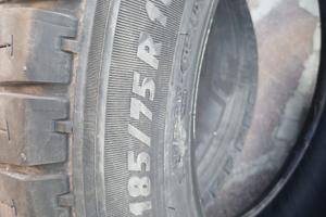 Gomme 185  75 16 c 104