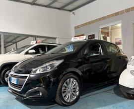 Peugeot 208 PureTech 82 5 porte Allure