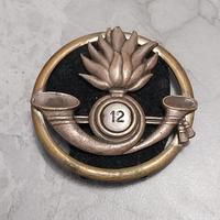 Fregio vintage da basco 12 cavalleria. 