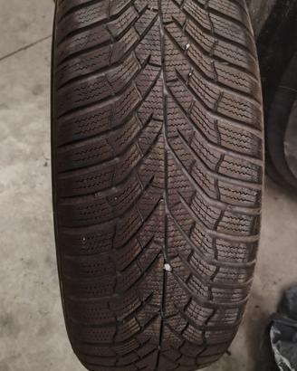 pneumatici invernali  Kumho