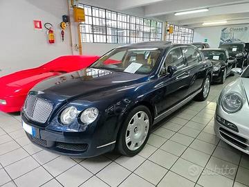 Bentley Continental Flying Spur BOOK BENTLEY/CRS A