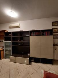 Mobile sala+cassettiera melaminico+tavolo+divano