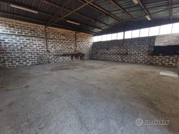 Capannone artigianale con opzione di riscatto