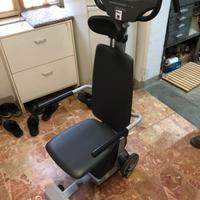 Montascali scendiscale elettronico disabili