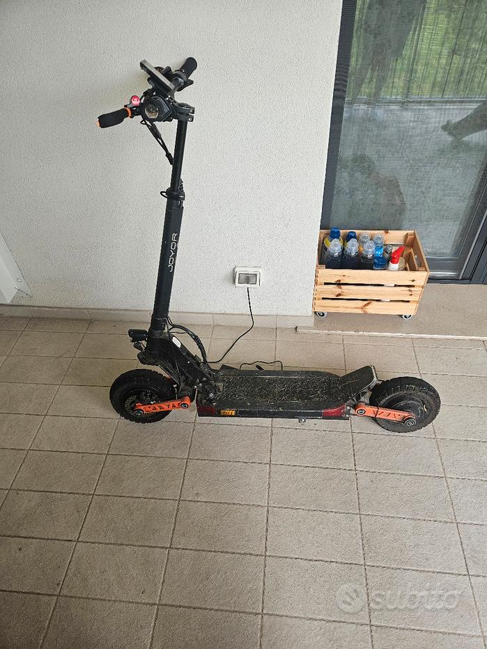 Scooter Elettrico Usato Monopattino Elettrico Trottinette