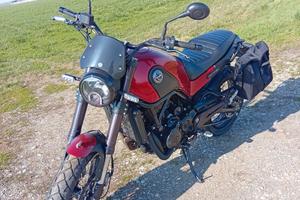 Benelli Leoncino 500 trail