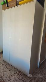 Armadio a 3 ante KLEPPSTAD Ikea