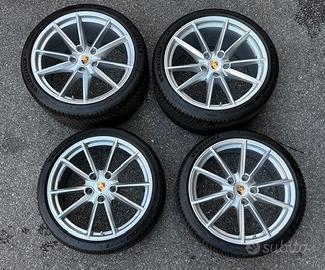 CERCHI ORIGINALI PORSCHE 911 SERIE 992 S + PNEU