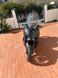 Yamaha Xmax 300 teck max maggio 2025