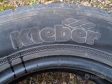 pneumatici Kleber 195 75 r 16c per autocarro