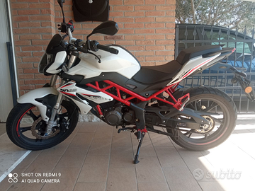 Moto Benelli 125 come nuovo
