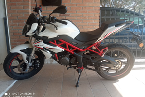 Moto Benelli 125 come nuovo