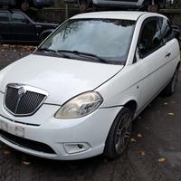 LANCIA Y 2008 SOLO PER RICAMBI