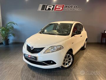 Lancia Ypsilon 1.2 69 CV 5p. GPL Ecochic Gold