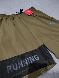 pantaloni corti running