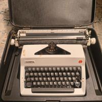 macchina da scrivere Olympia SM9 