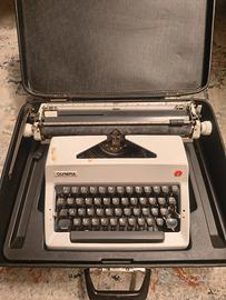 macchina da scrivere Olympia SM9 