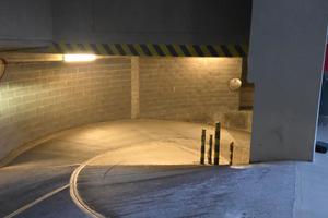 Box auto doppio 33 mq rivoli