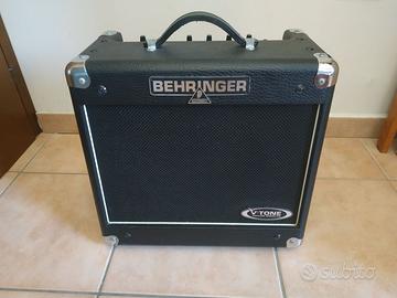 Amplificatore per chitarra Behringer GM110 30W