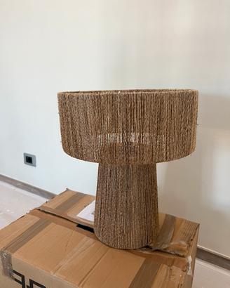 Lampada da tavolo carta intrecciata