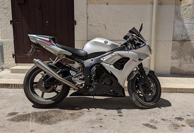 Yamaha R6 2003