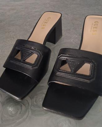 Scarpe Guess