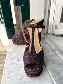 Tacchi plateau tg 36 fiori zara basic blu rosso