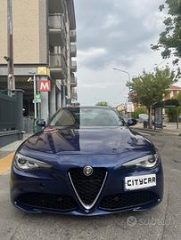 Alfa Romeo Giulia 2.2 150 CV Super Unicoproprietar