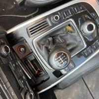 Cambio manuale 6 marce audi a4 b8 anno 2009 CAG