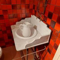 Lavandino vintage in marmo