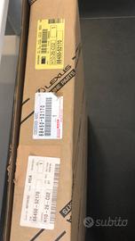 RADIATORE RAFFREDDAMENTO YARIS 1999/2005