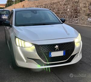 Peugeot 208 1.5 GT 2022