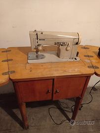 Macchina da cucire Necchi 503