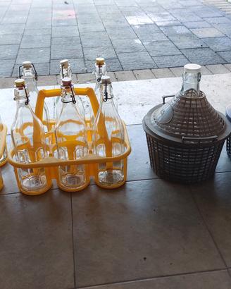 Set Bottiglie con Tappo a meccanismo + 2 Damigiane