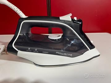 Ferro da stiro Rowenta
