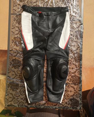pantaloni moto 58 dainese in pelle come NUOVI 