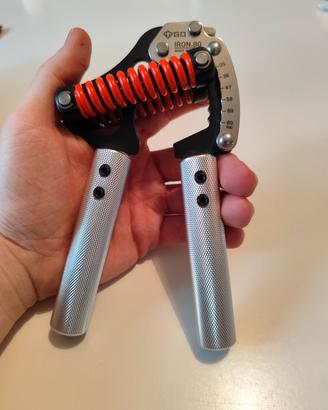 GD Iron Grip, attrezzo rinforzante per braccia