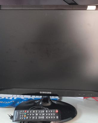 TV / Monitor 24 pollici 
