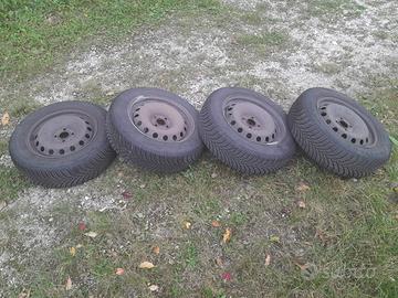 Cerchi in acciaio 15" con gomme – Opel Corsa D