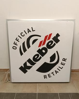 insegna luminosa kleber