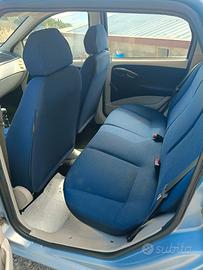 Fiat Punto 3 serie 1.2 8v benzina anno 2004