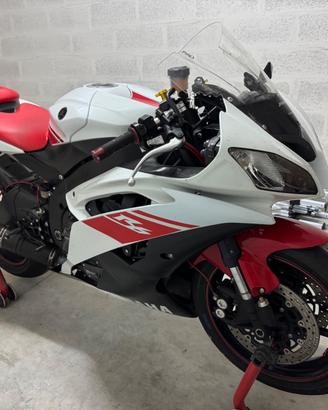 Yamaha R6 2010