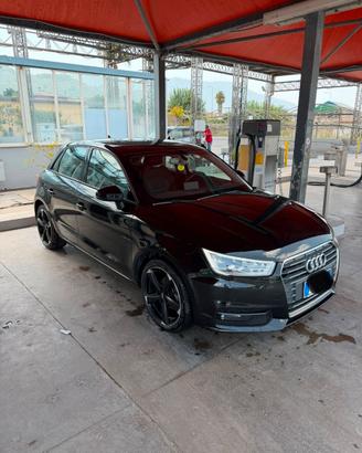 Audi A1 Sportback 1.4 tdi 90 cv Diesel