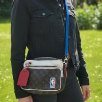 Louis Vuitton x NBA Nil Messenger