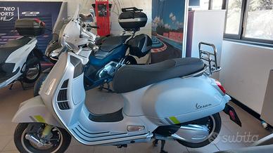 Vespa GTS 300