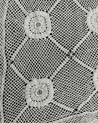 Coperta fatta a mano , uncinetto, dimens2x3 metri