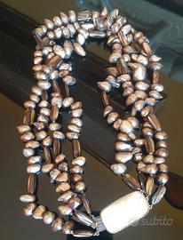 COLLANA CON 4 FILI DI PERLE BAROCCHE