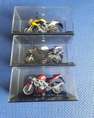 3 modellini moto stradali in scala 1:24 Motomania 