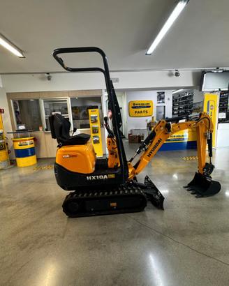 MINIESCAVATORE CINGOLATO HYUNDAI HX10A