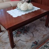 Tavolino in legno massiccio